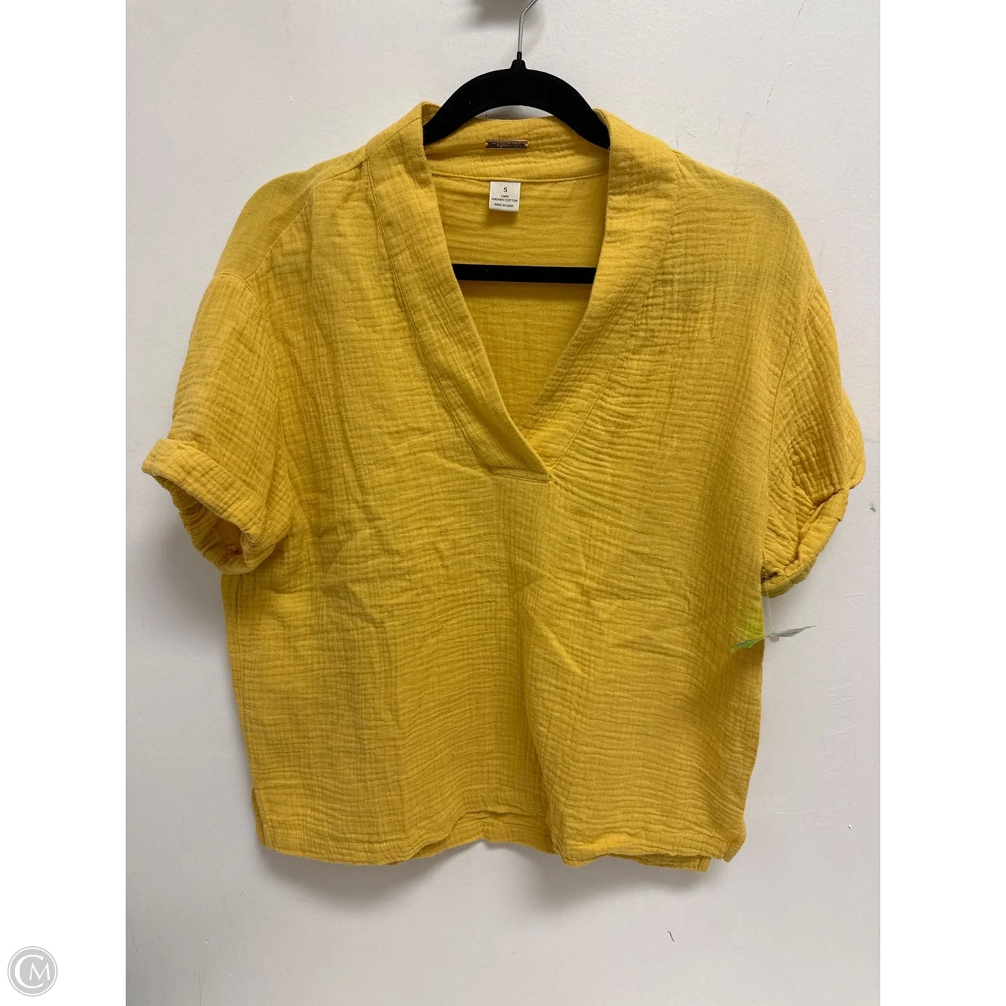 Top Short Sleeve By Magaschoni In Yellow, Size: S