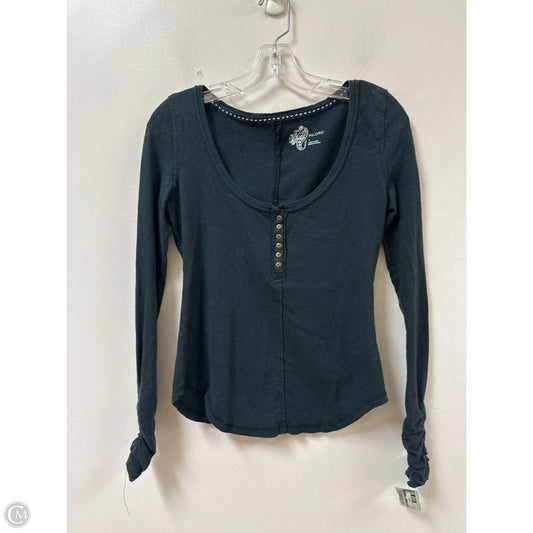 Top Long Sleeve By Pilcro In Black, Size: S