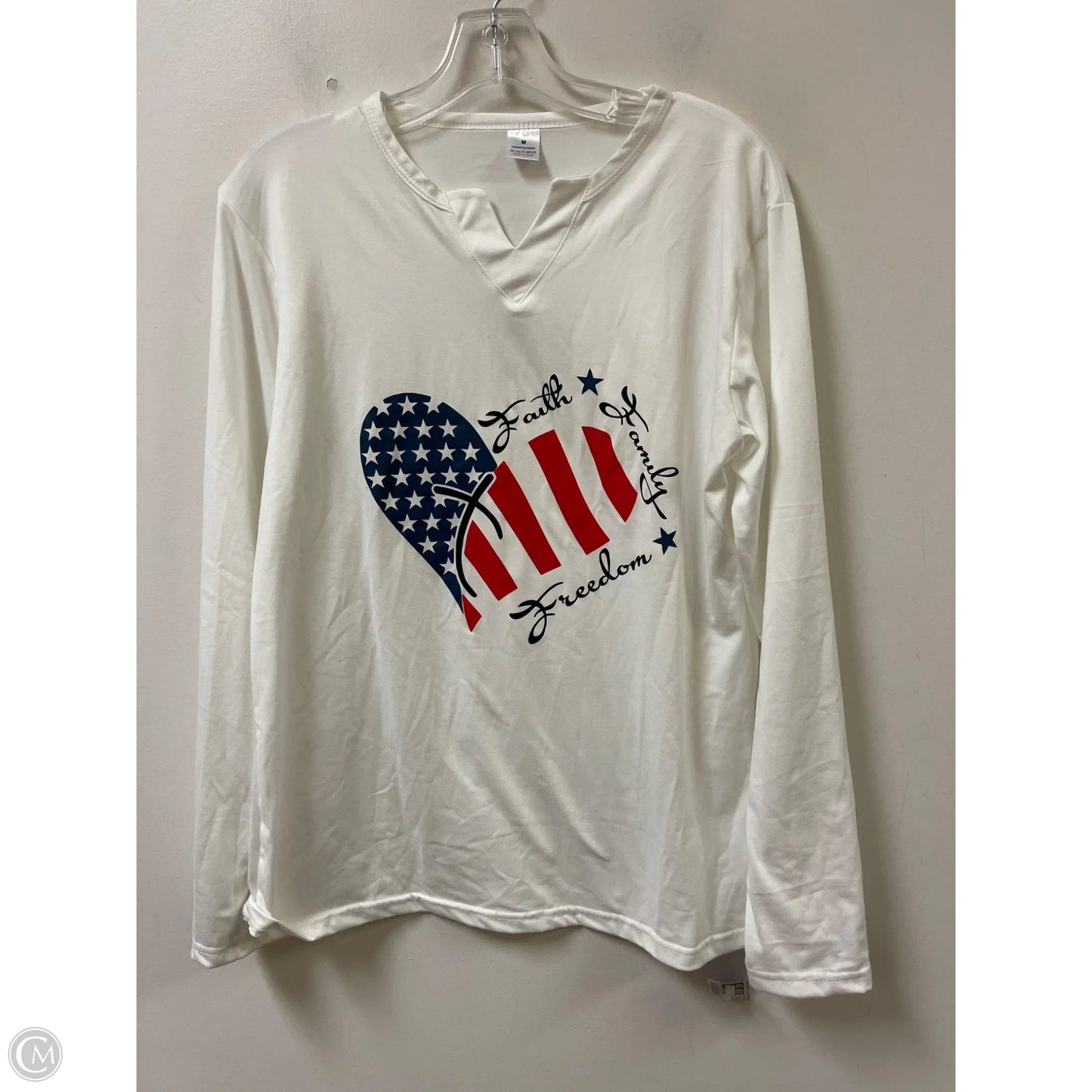 Top Long Sleeve By Clothes Mentor In White, Size: M