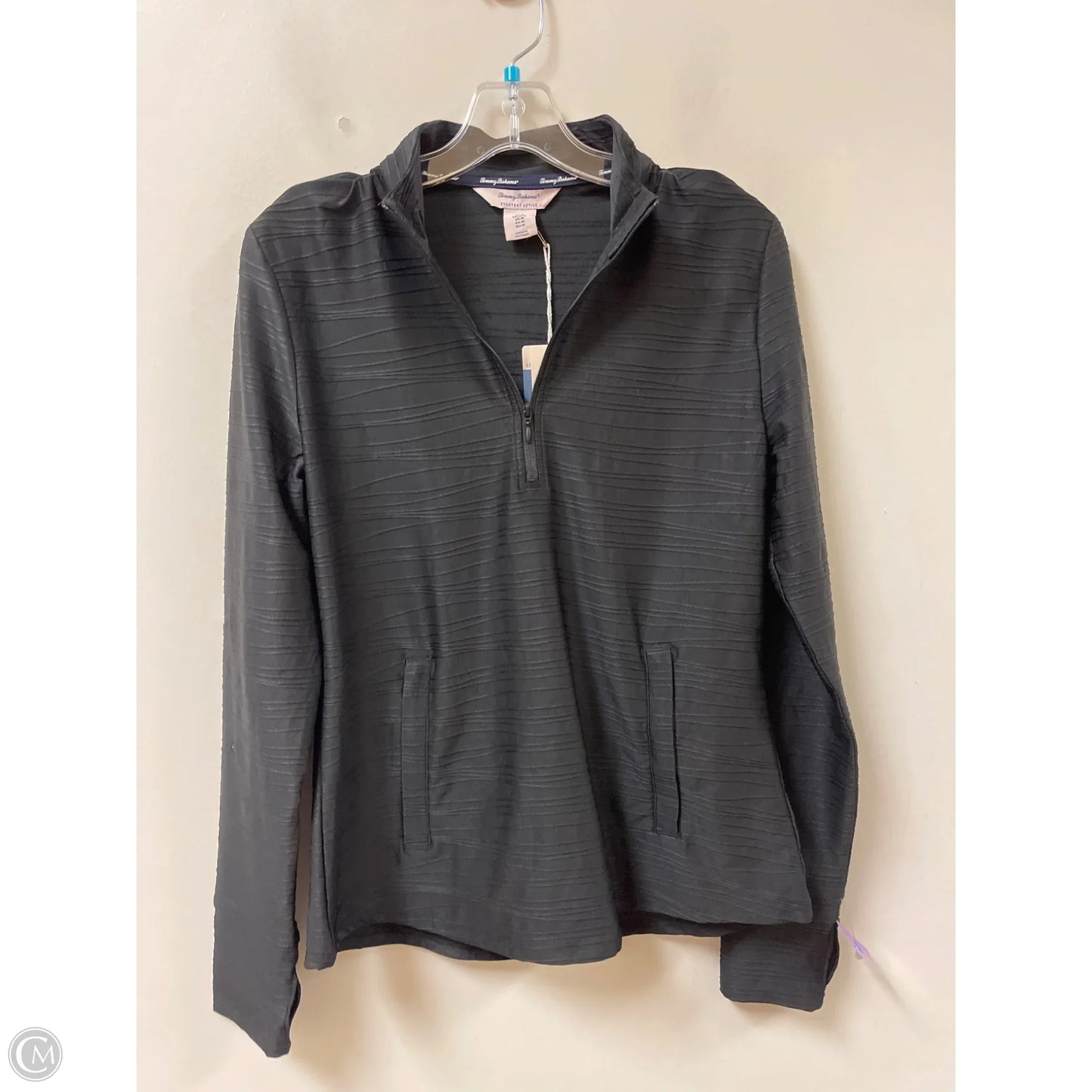Athletic Top Long Sleeve Crewneck By Tommy Bahama In Black, Size: M