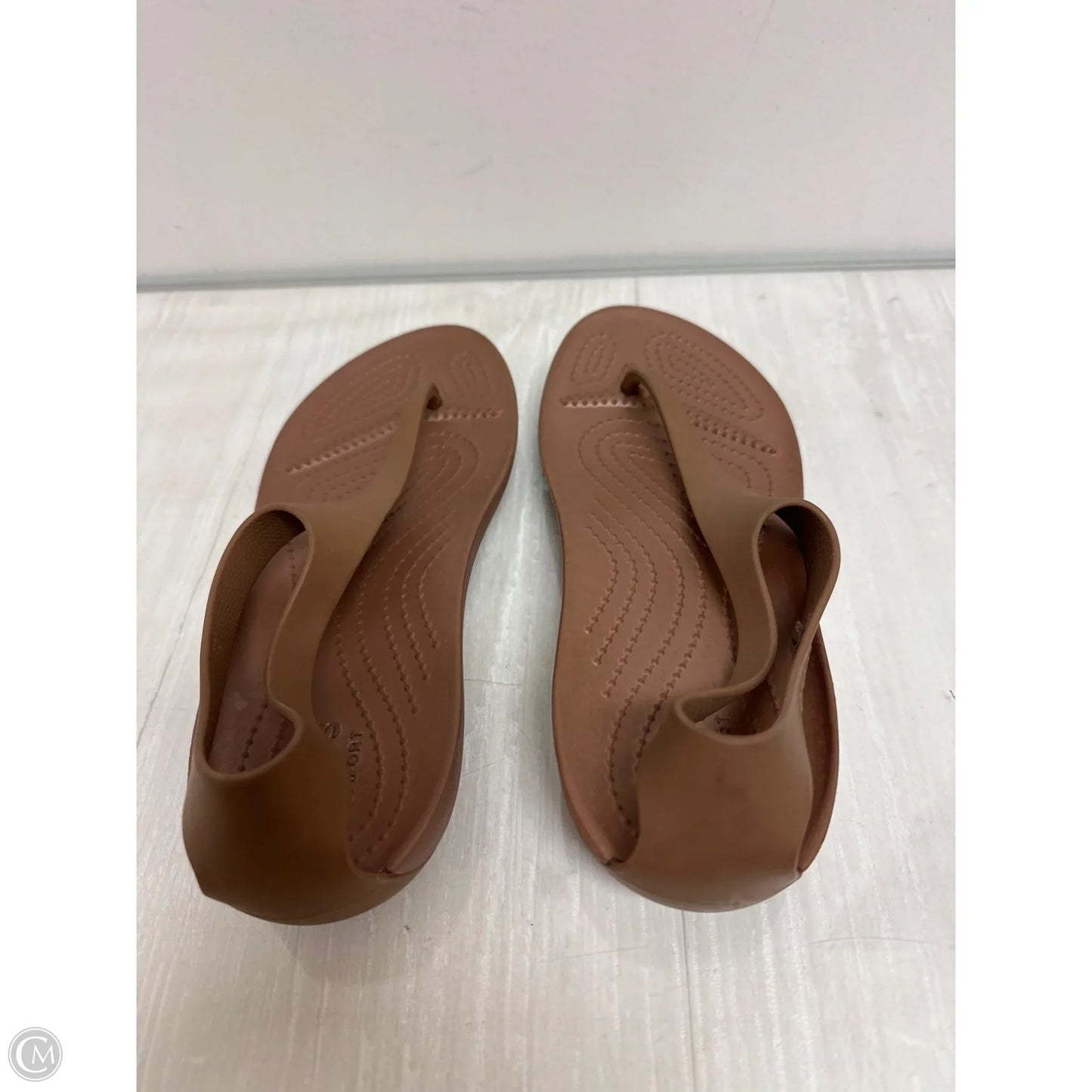 Sandals Flats By Crocs In Brown, Size: 7