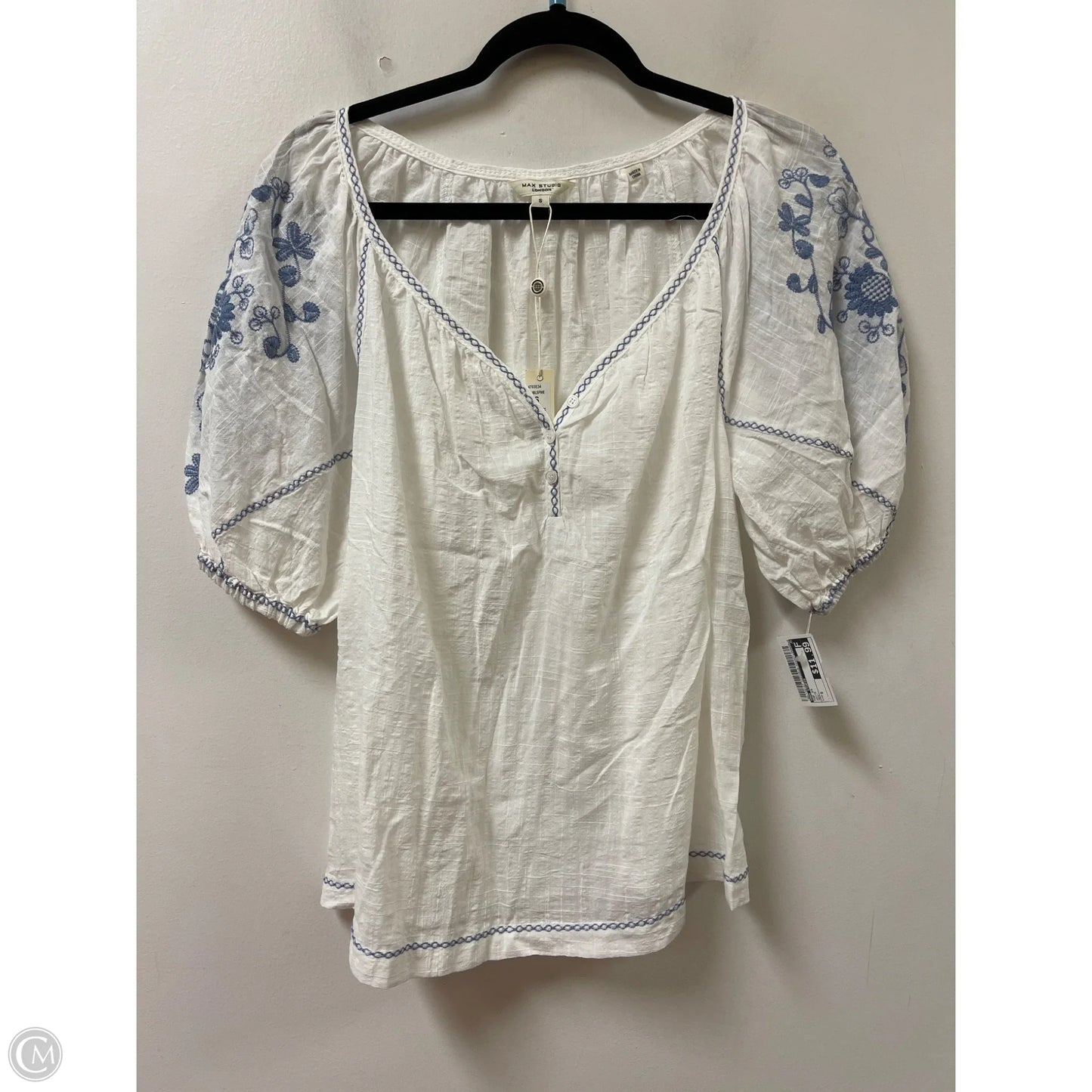 Top Short Sleeve By Max Studio In White, Size: S