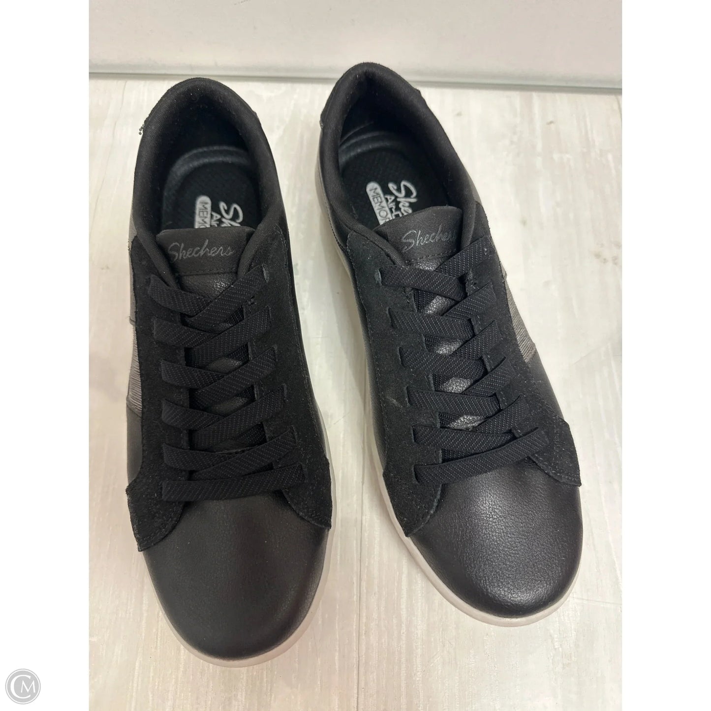 Shoes Sneakers By Skechers In Black, Size: 9.5