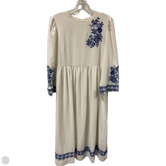 Dress Casual Maxi By Clothes Mentor In White, Size: M