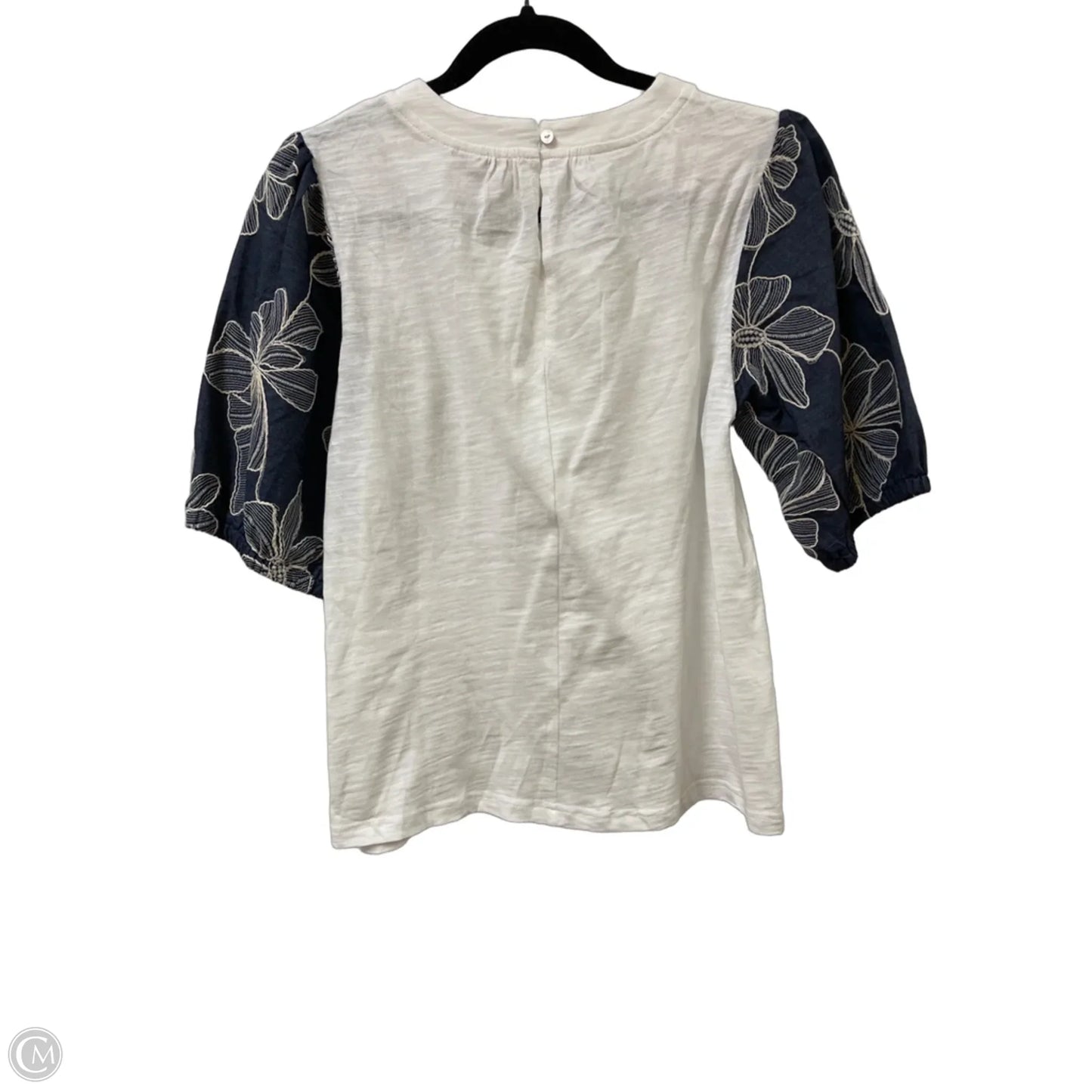 Top Short Sleeve By Voy In White, Size: S