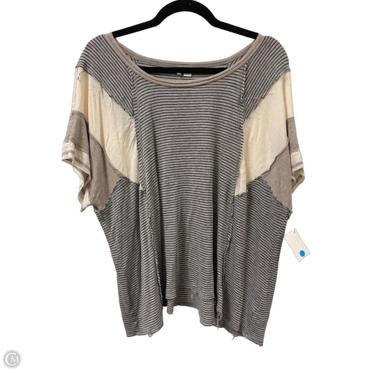 Top Short Sleeve By Cato In Grey, Size: 2x