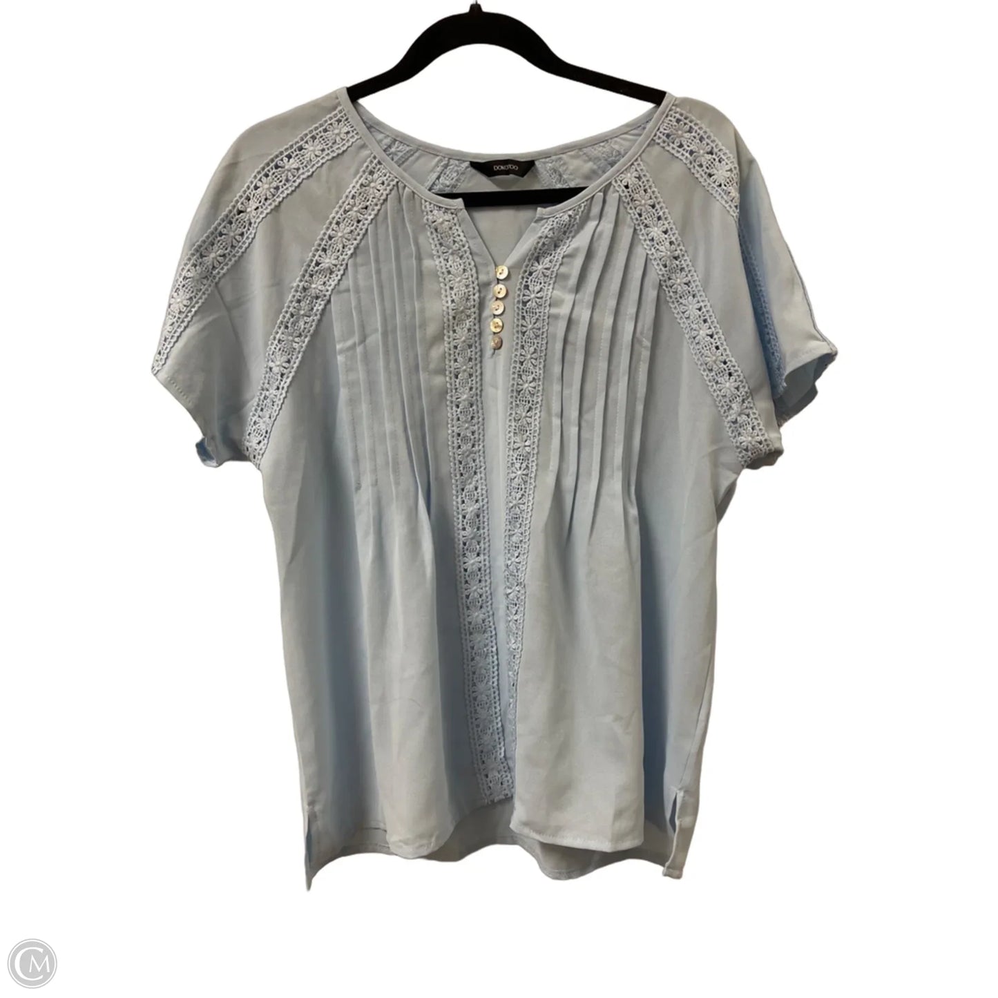 Top Short Sleeve By Dokotoo In Blue, Size: M