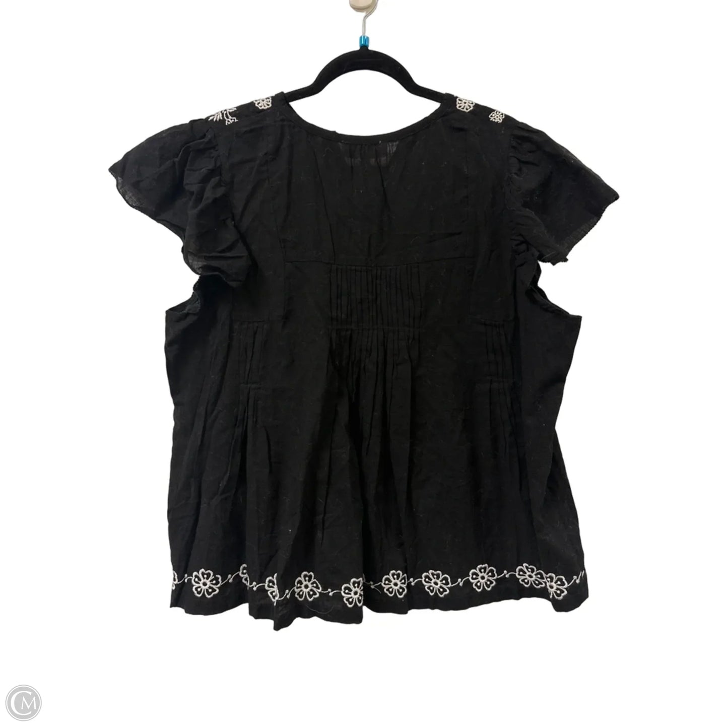 Top Short Sleeve By Jennifer & Grace In Black, Size: 1x