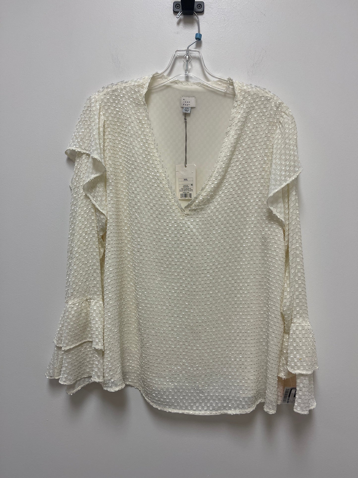 Top Long Sleeve By A New Day  Size: 2x