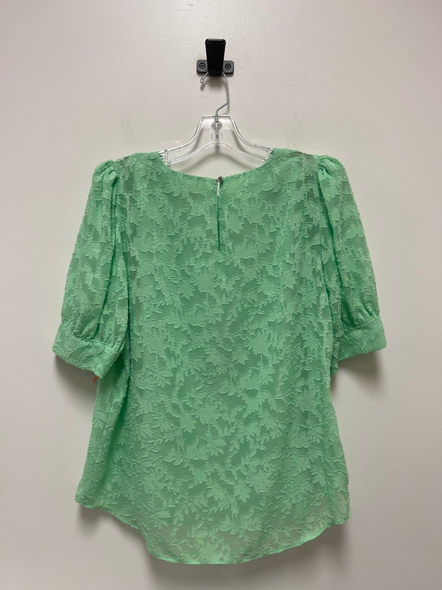 Top Short Sleeve By Vince Camuto  Size: M