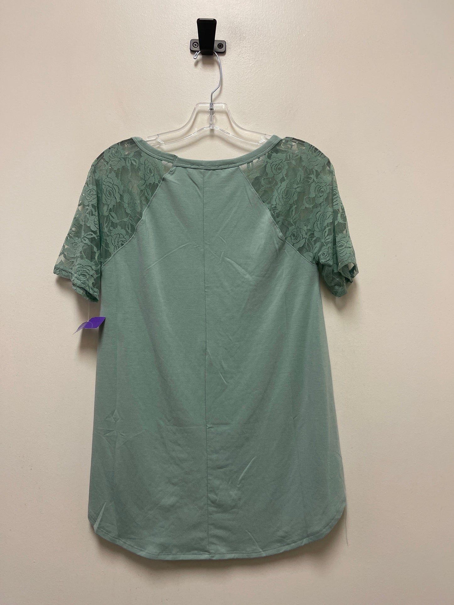 Top Short Sleeve By Zenana Outfitters  Size: S