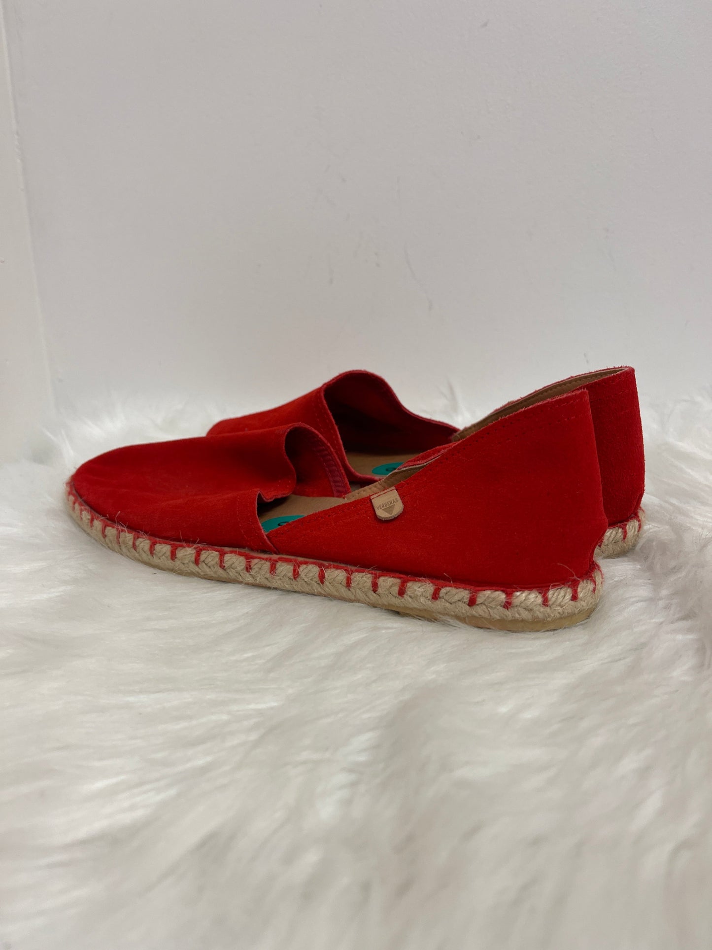 Red Shoes Flats Clothes Mentor, Size 8