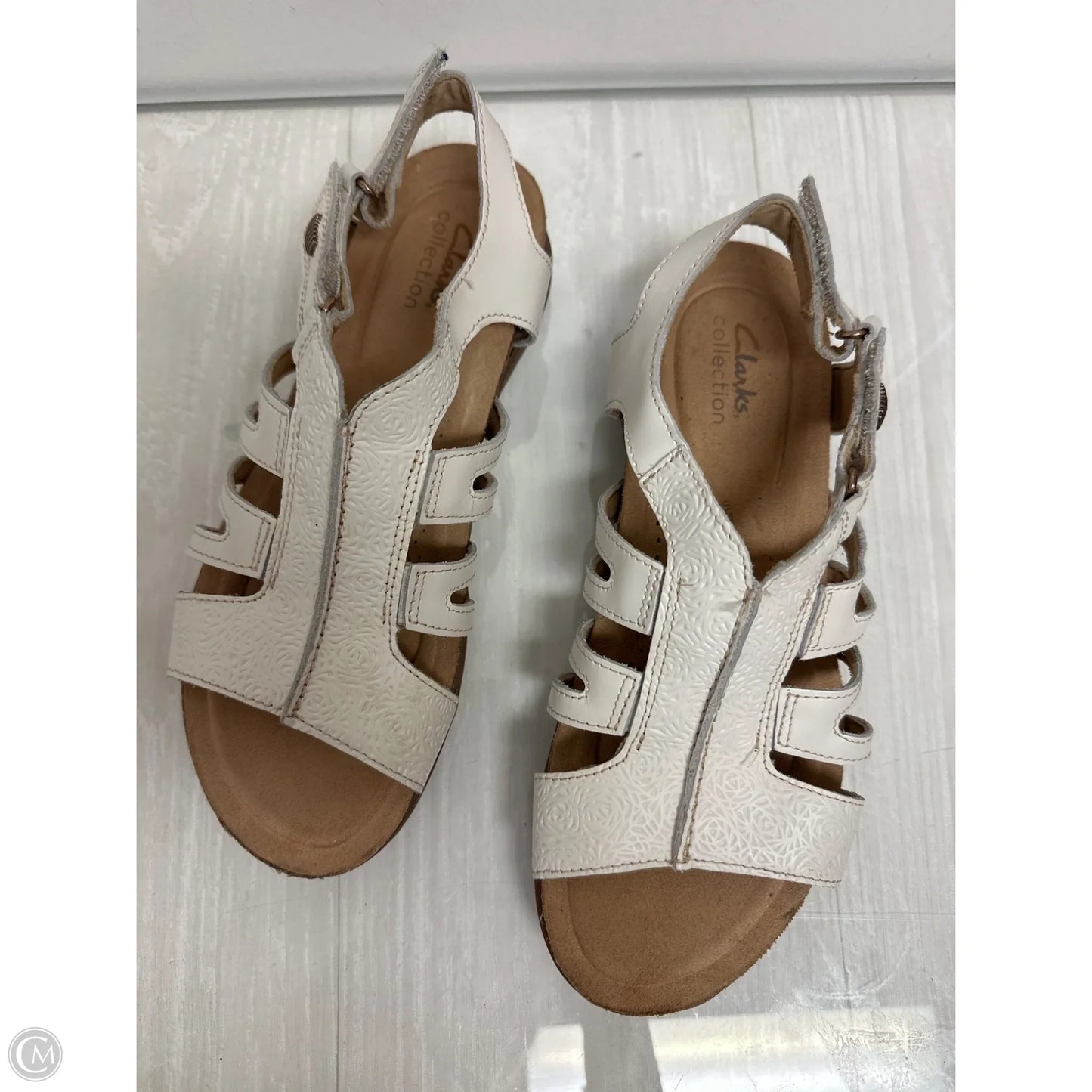 Sandals Flats By Clarks In White, Size: 9