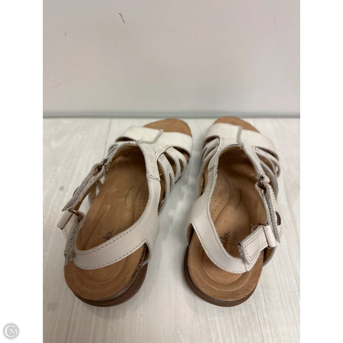 Sandals Flats By Clarks In White, Size: 9