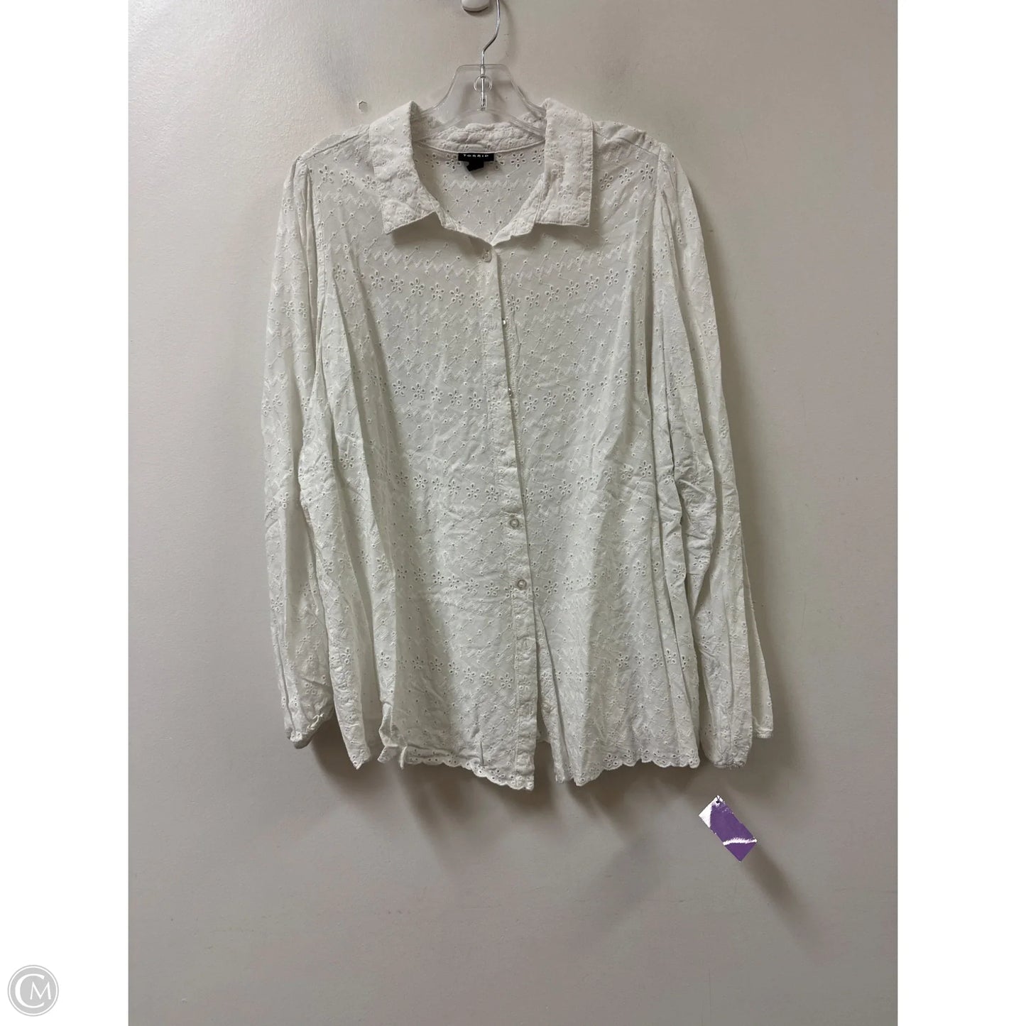 Top Long Sleeve By Torrid In White, Size: 3x