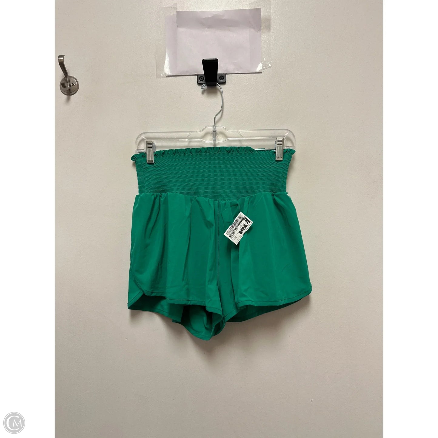 Athletic Shorts By Offline In Green, Size: M