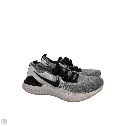 Shoes Athletic By Nike In Grey, Size: 9