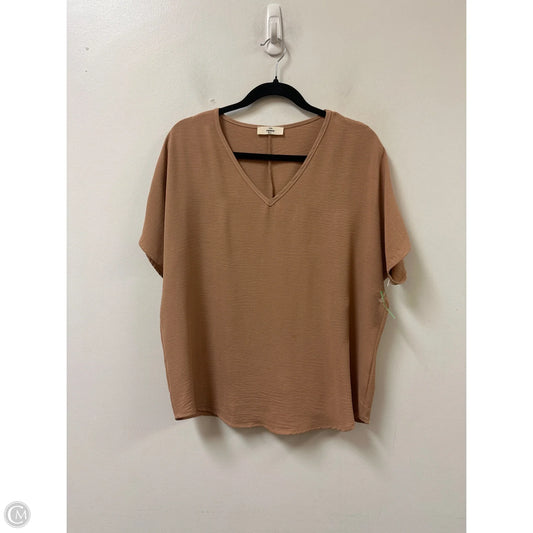 Top Short Sleeve By Entro In Cream, Size: S