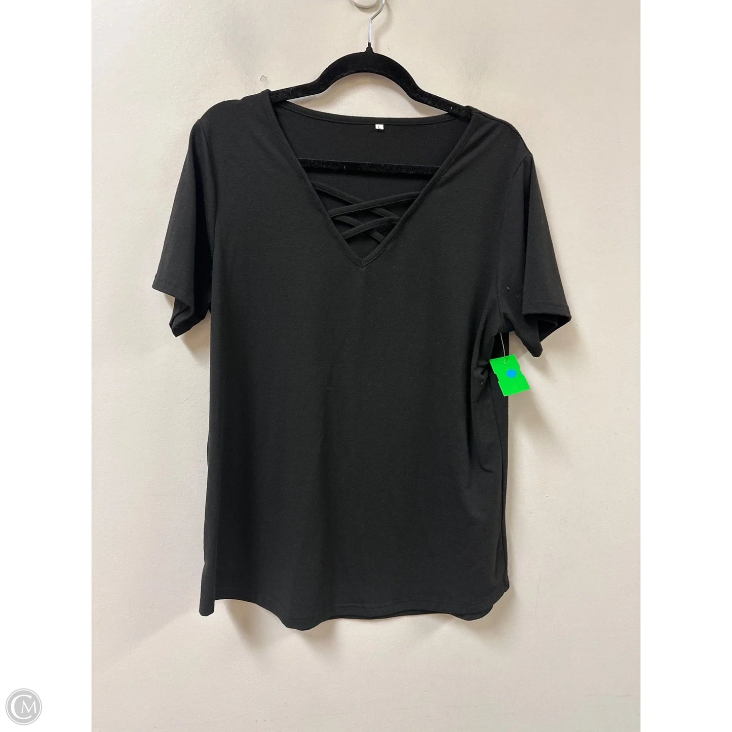 Top Short Sleeve By Clothes Mentor In Black, Size: L