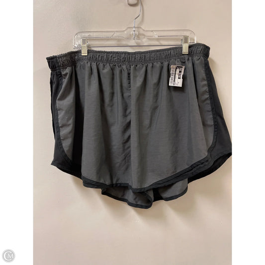 Athletic Shorts By Nike In Grey, Size: 3x