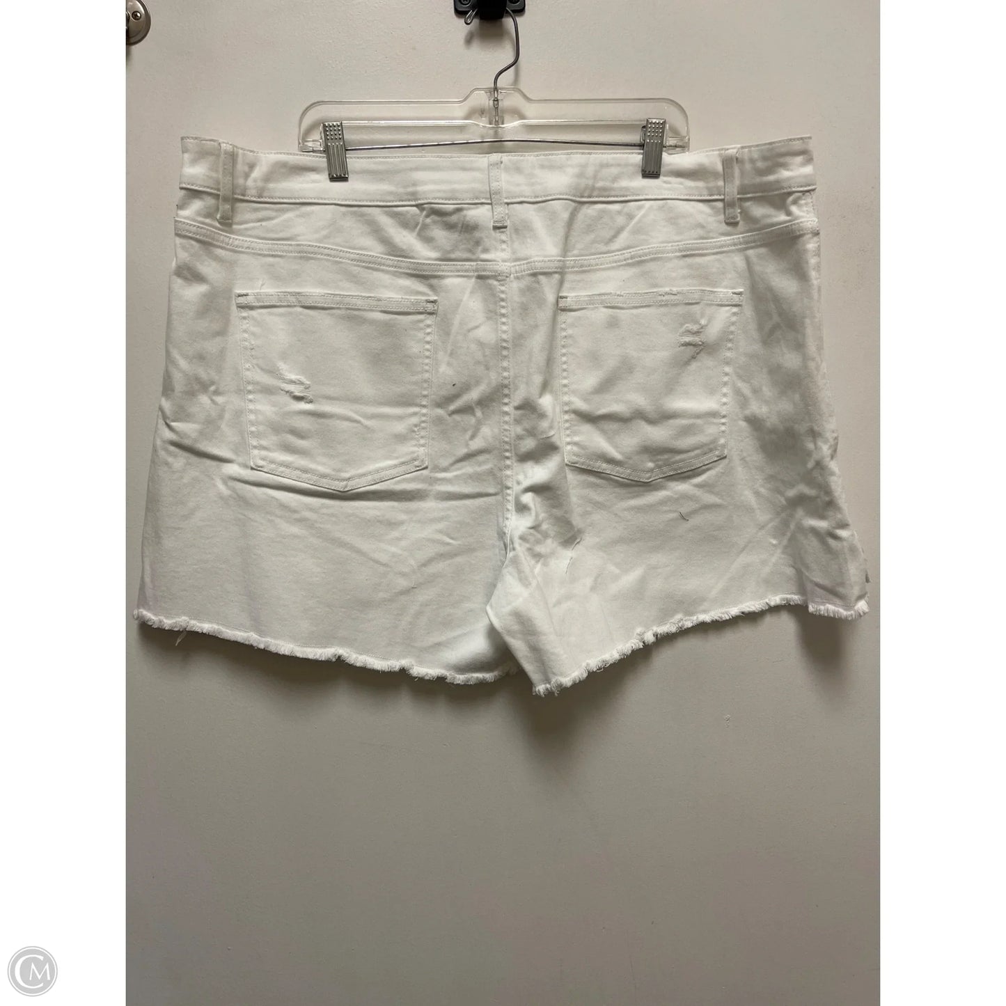 Shorts By Terra & Sky In White Denim, Size: 24
