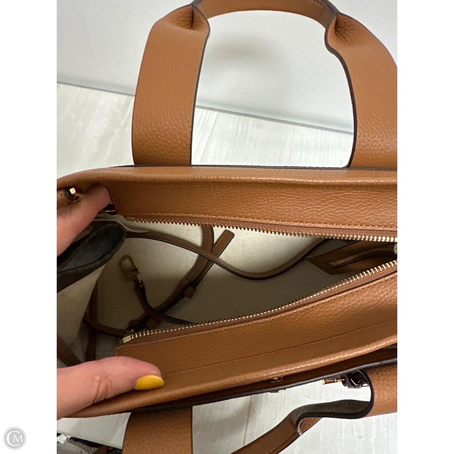 Handbag Designer By Michael Kors, Size: Medium