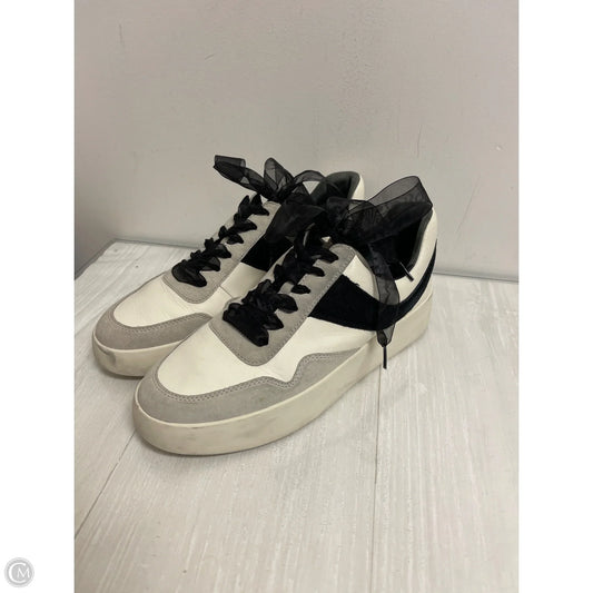 Shoes Sneakers By Vince In Black & White, Size: 9
