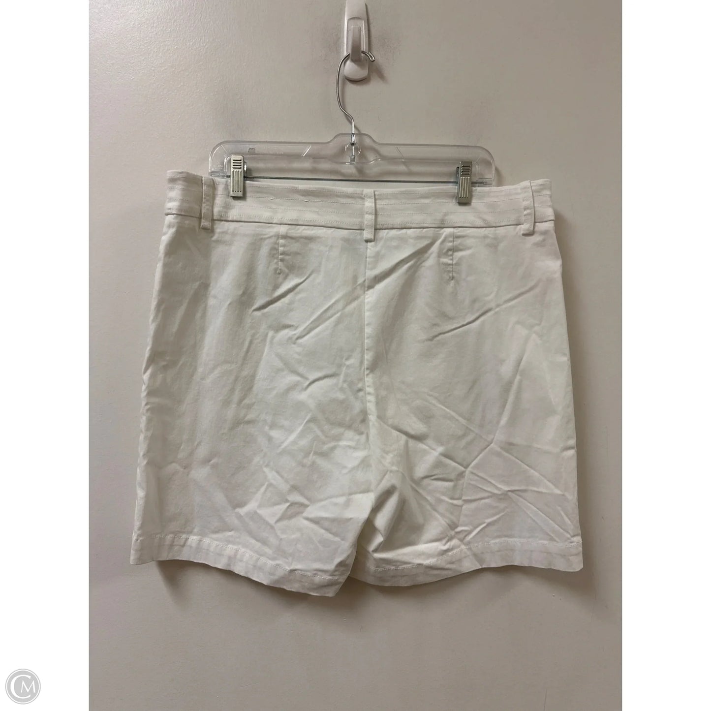 Shorts By Chicos In White, Size: 16