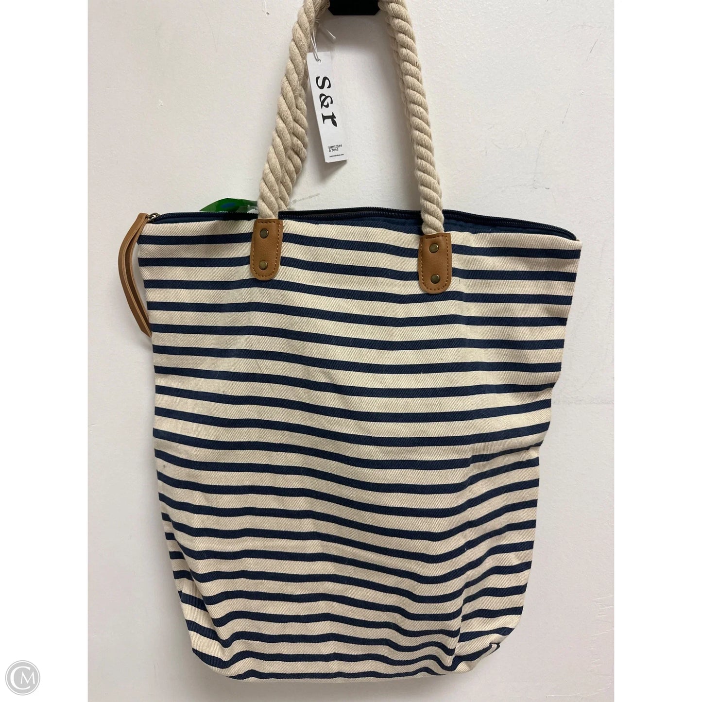 Tote By Clothes Mentor, Size: Large