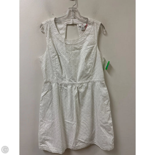 Dress Casual Short By Vineyard Vines In White, Size: Xl