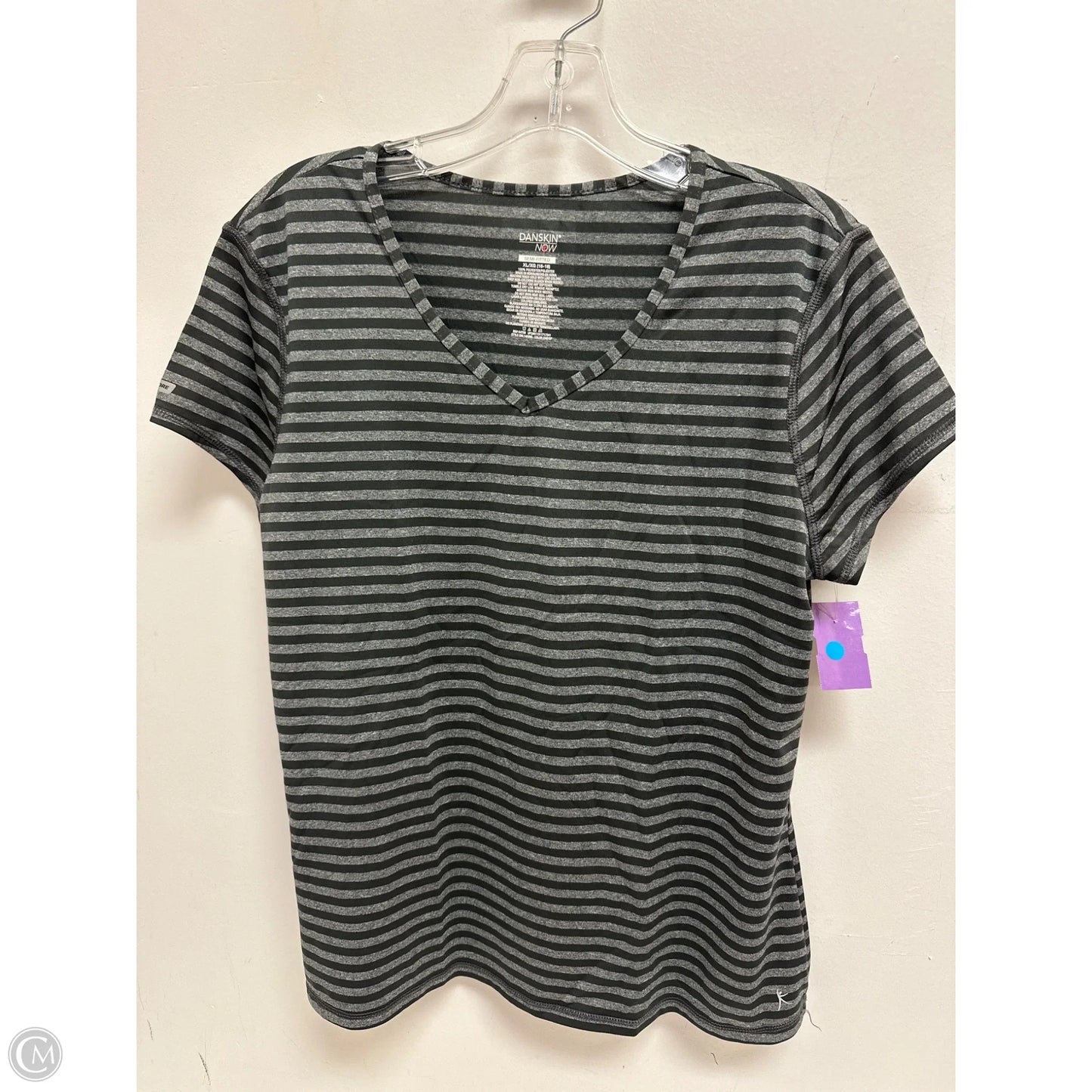 Athletic Top Short Sleeve By Danskin Now In Grey, Size: Xl