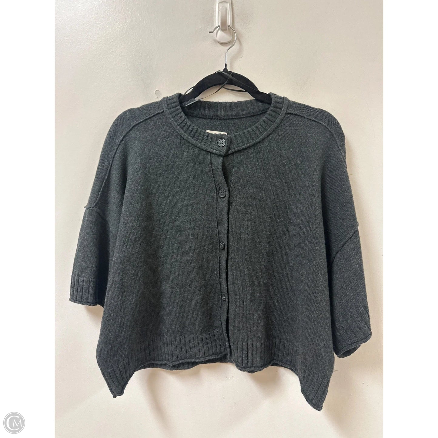Sweater Short Sleeve By Pilcro In Grey, Size: S
