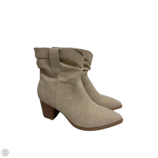 Boots Ankle Heels By Time And Tru In Cream, Size: 8