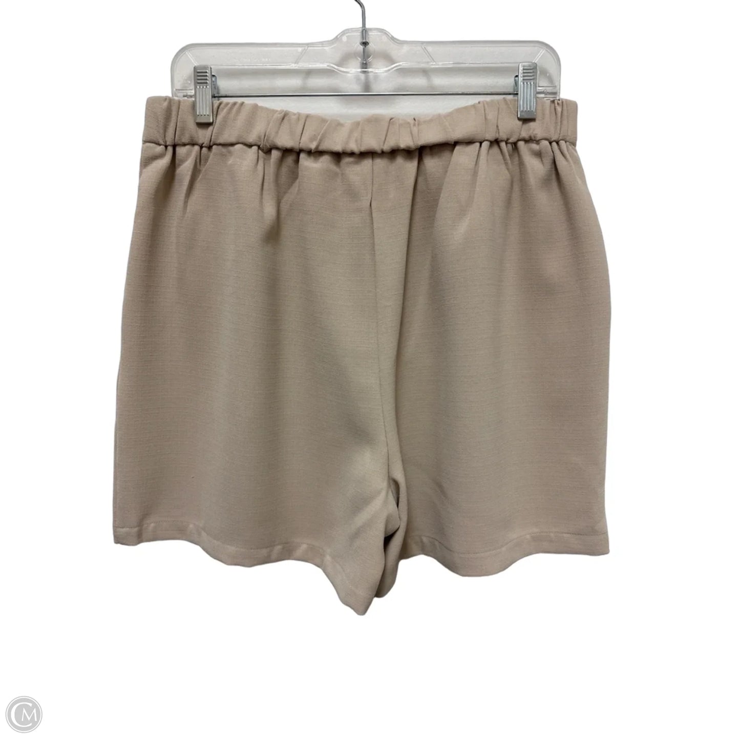 Shorts By Clothes Mentor In Cream, Size: 12