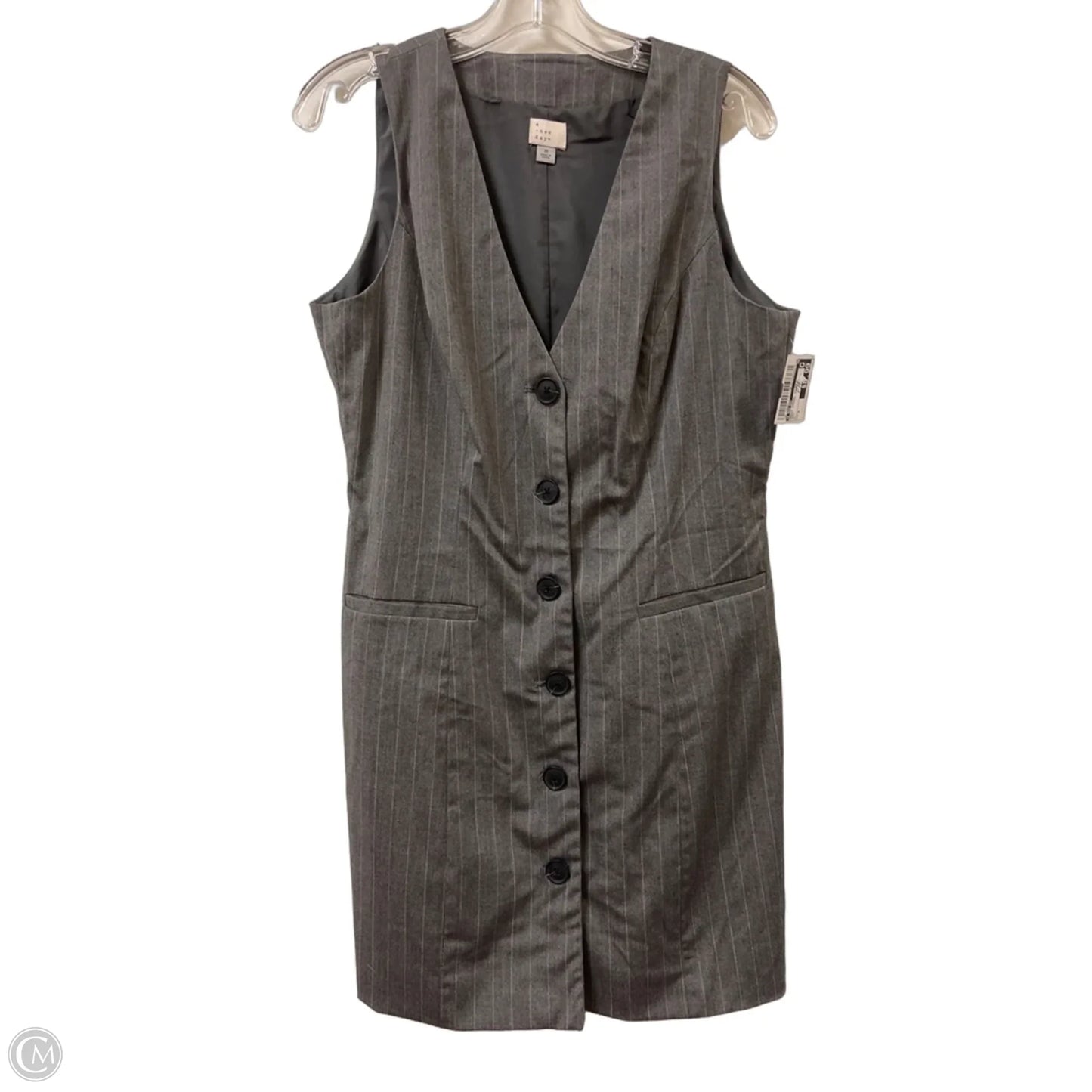 Dress Casual Short By A New Day In Grey, Size: M