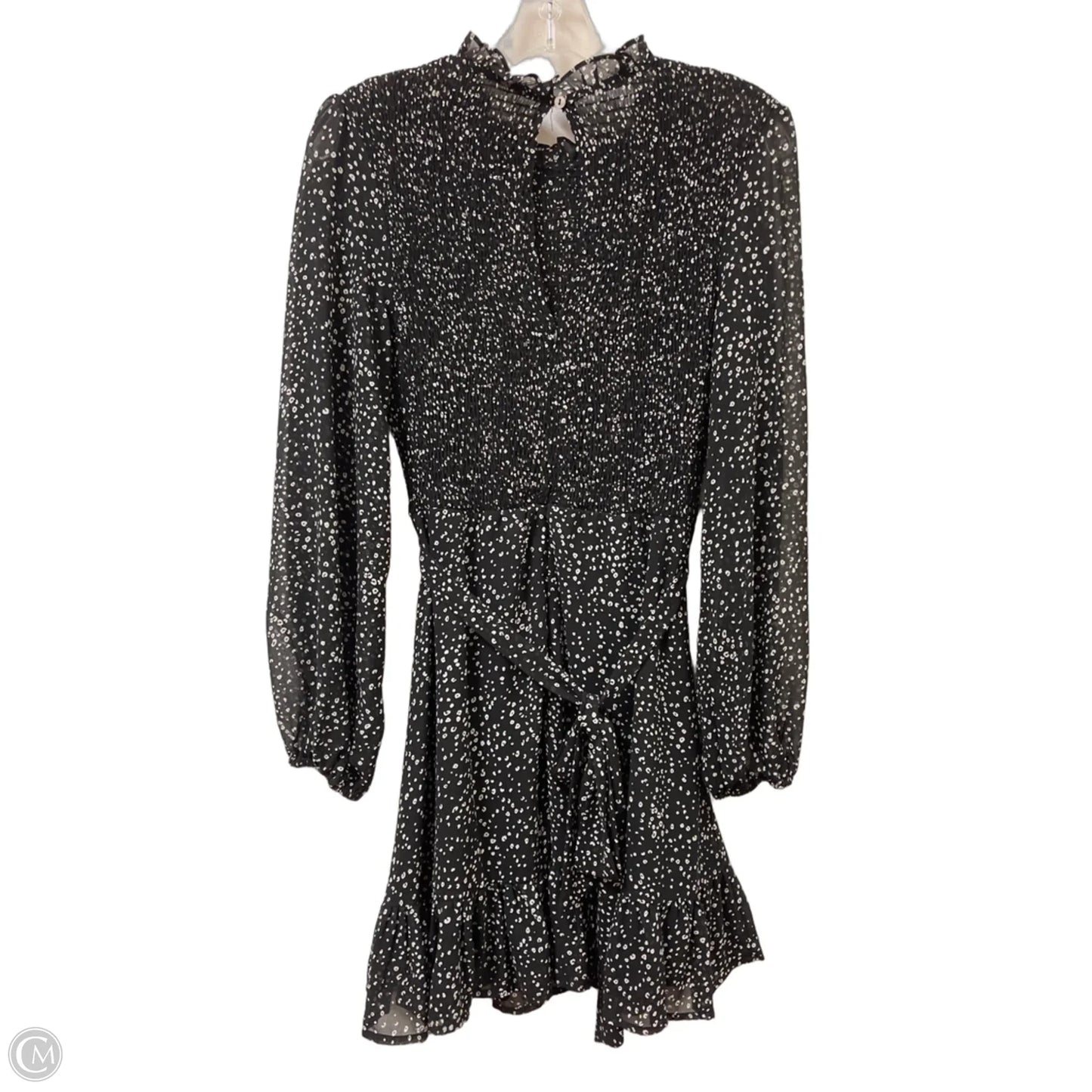 Dress Casual Short By Clothes Mentor In Black & White, Size: S