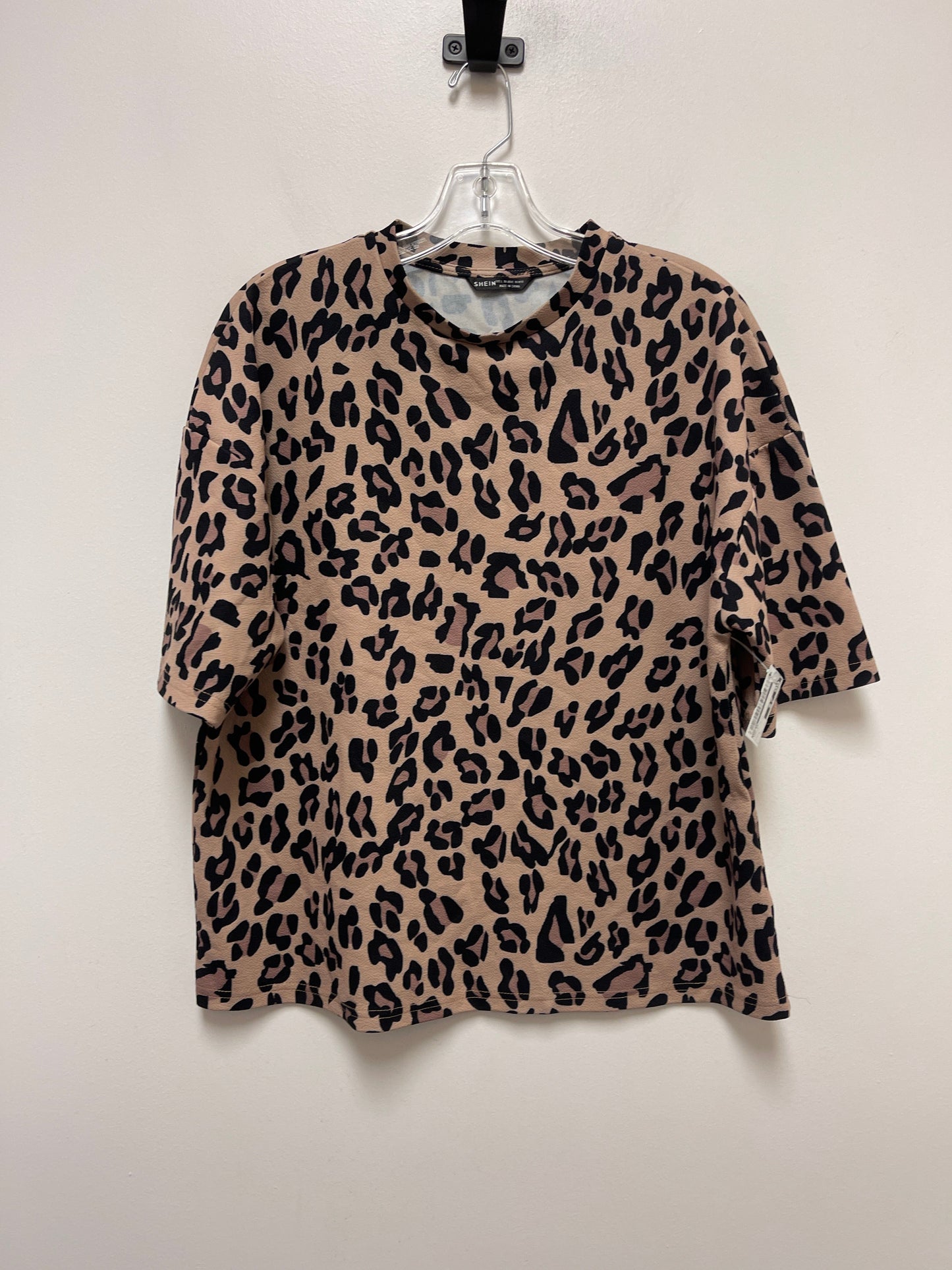 Top Short Sleeve By Shein  Size: L