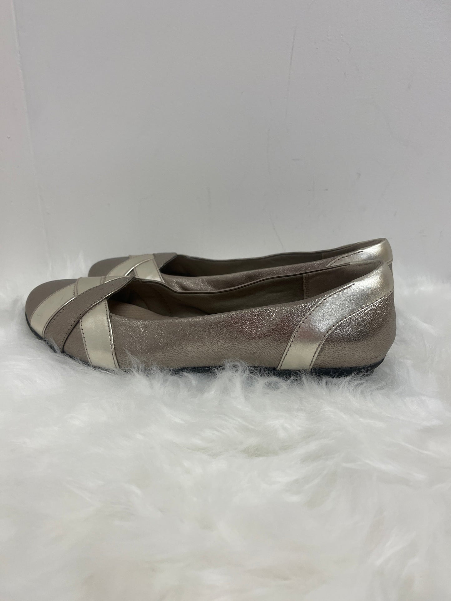 Shoes Flats By Clarks  Size: 10