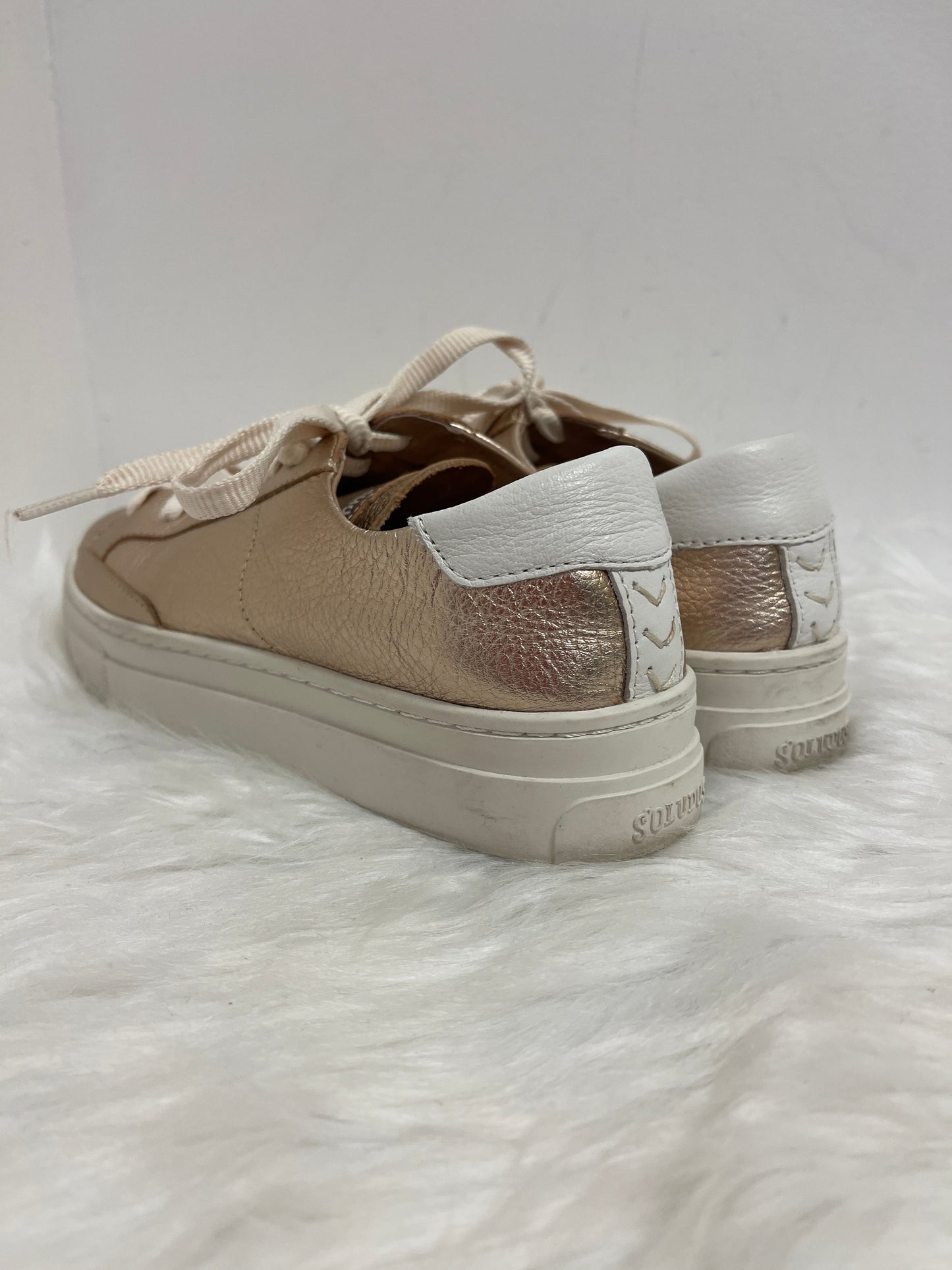 Gold Shoes Sneakers Soludos, Size 8