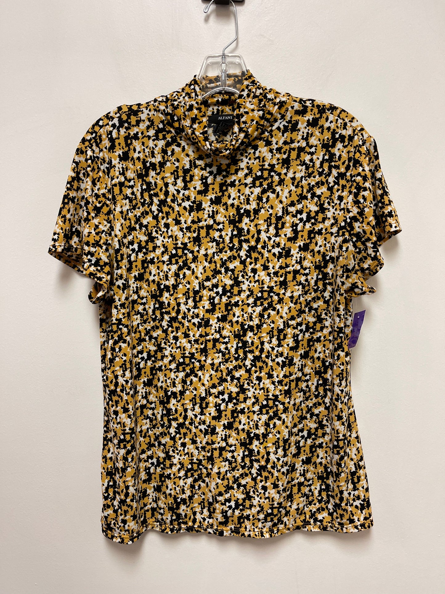 Black & Yellow Top Short Sleeve Alfani, Size L