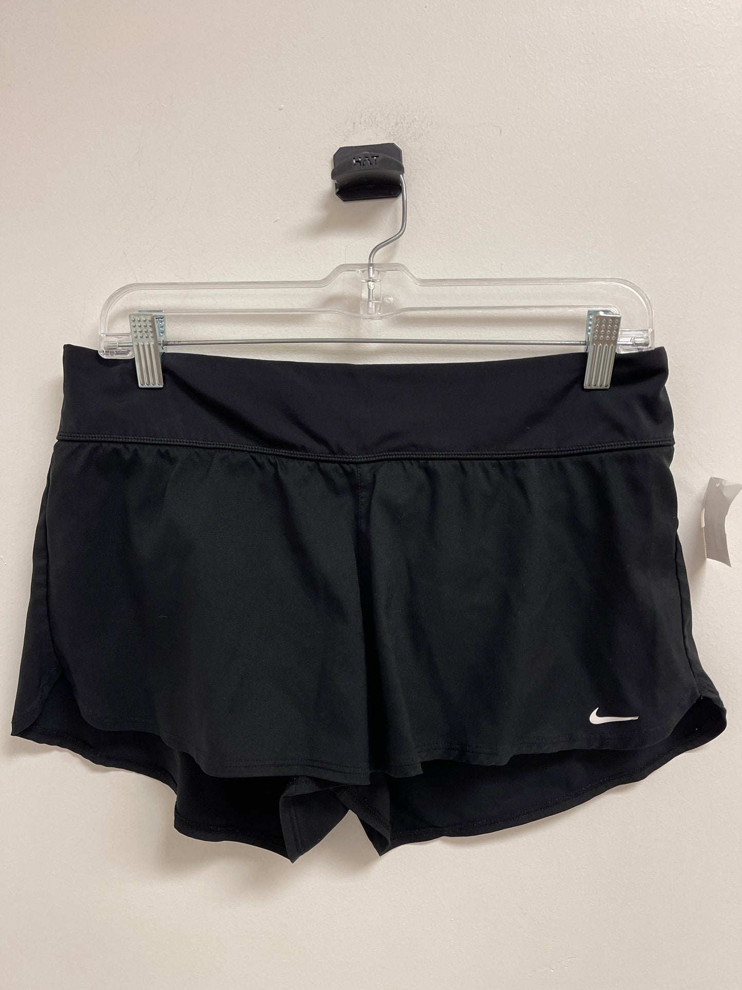 Black Athletic Shorts Nike Apparel, Size L