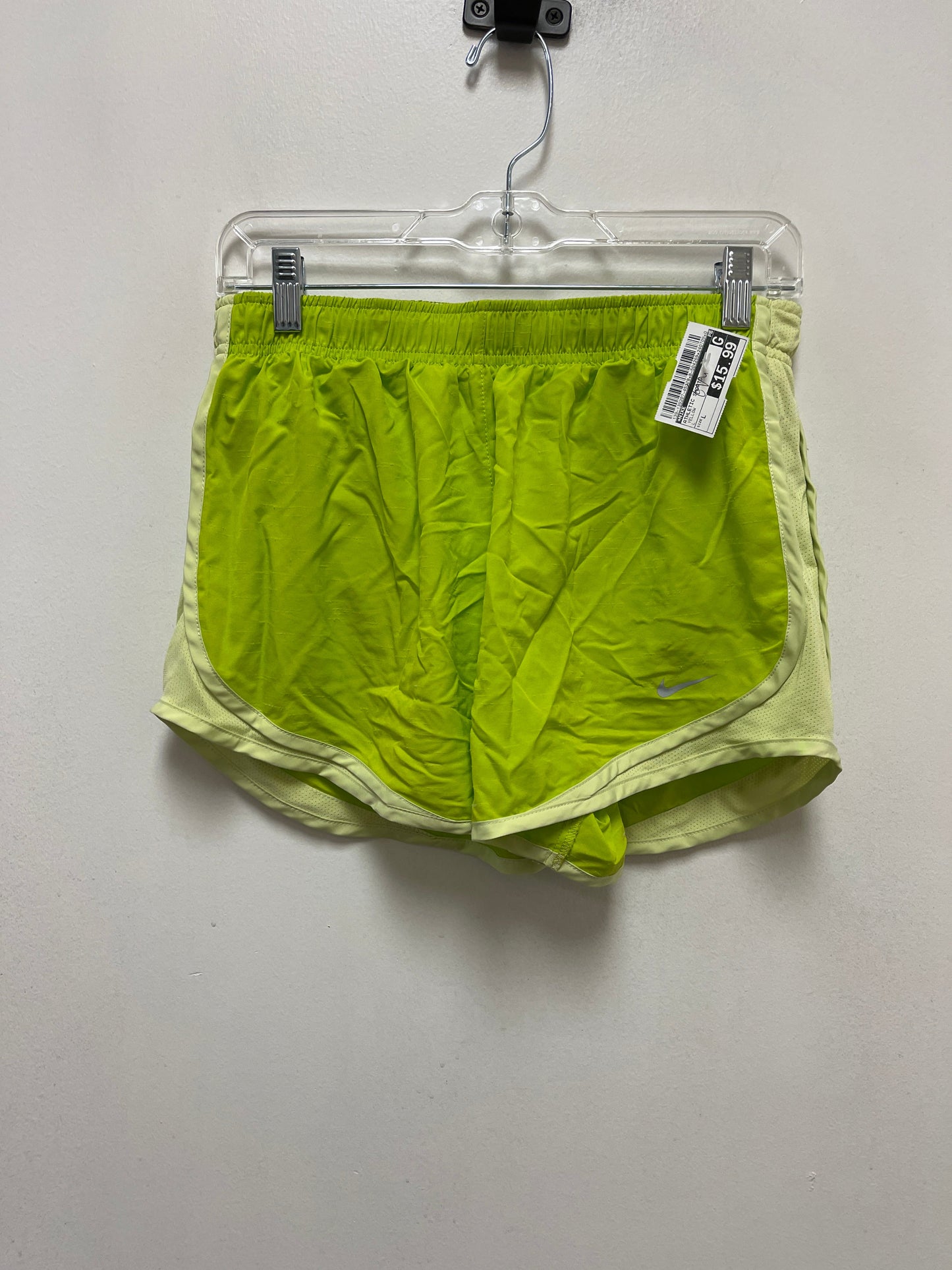 Yellow Athletic Shorts Nike, Size L