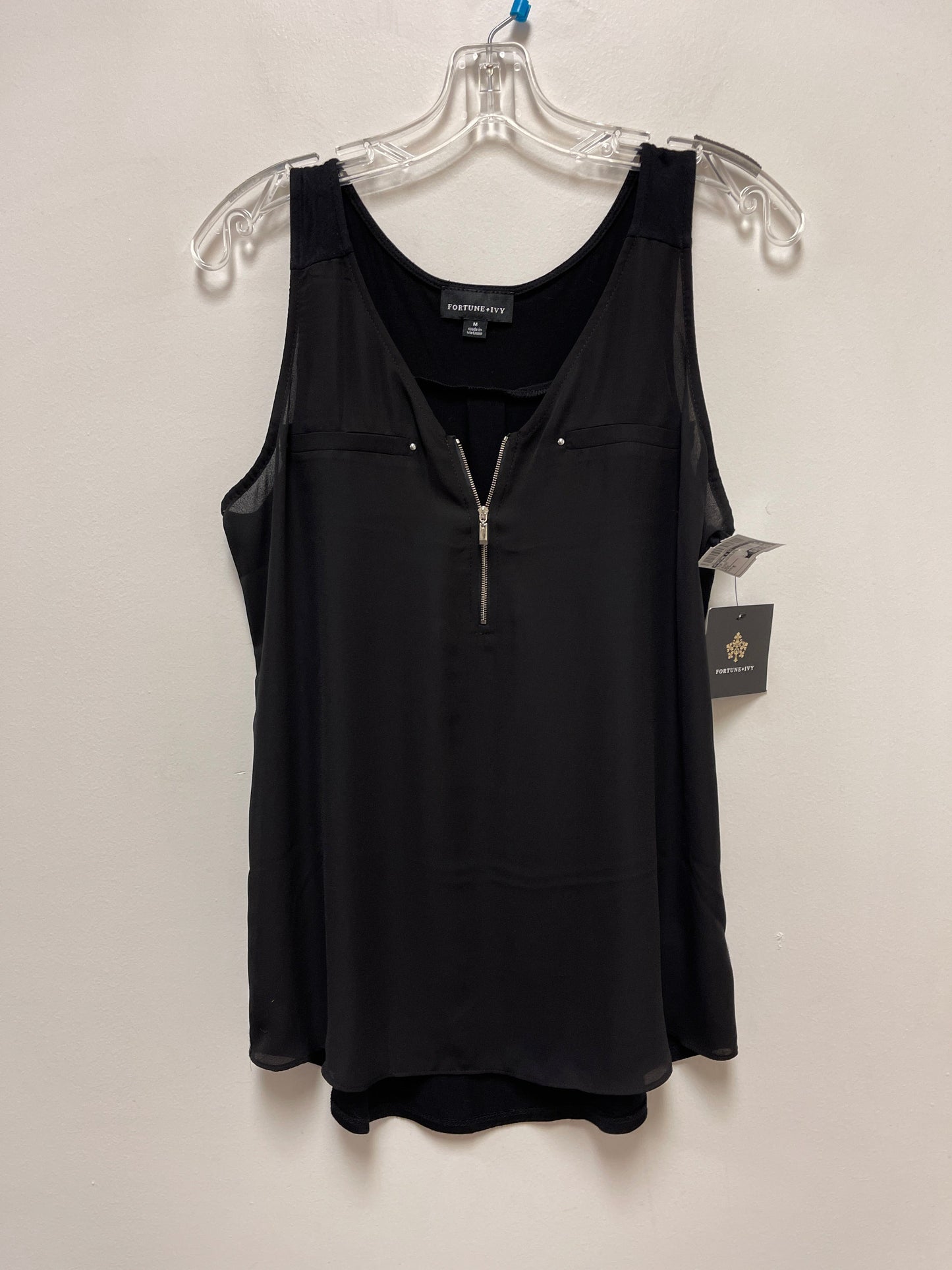 Black Top Sleeveless Fortune & Ivy, Size M