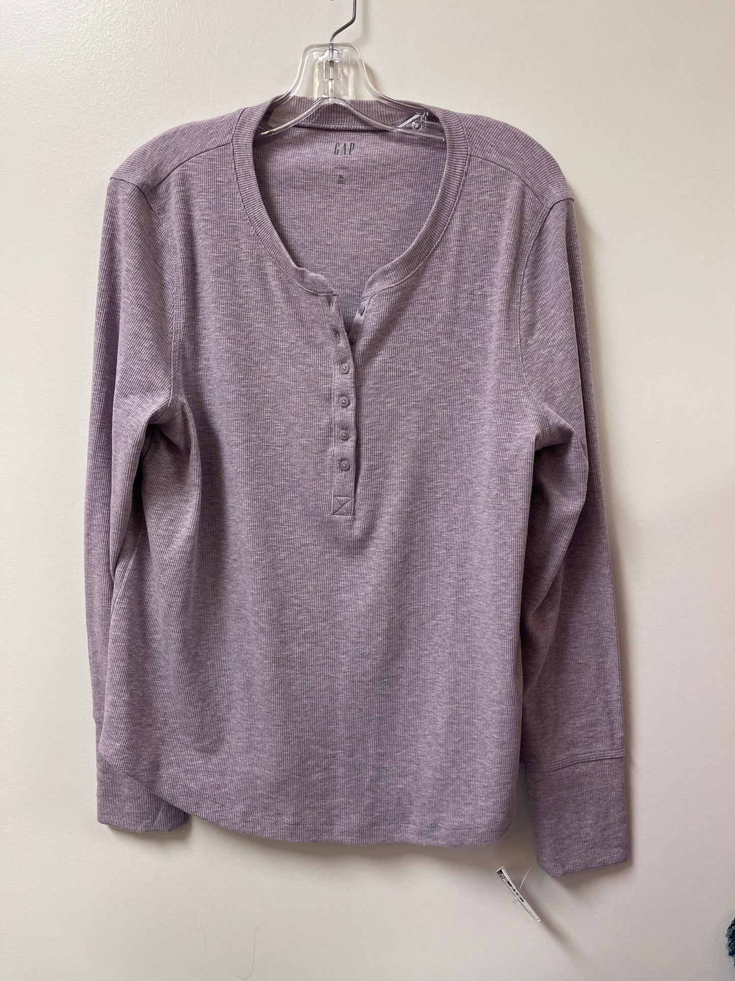 Top Long Sleeve By Gap In Purple, Size: Xl