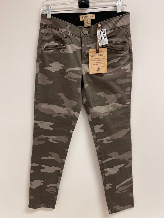 Jeans Skinny By Democracy In Camouflage Print, Size: 6