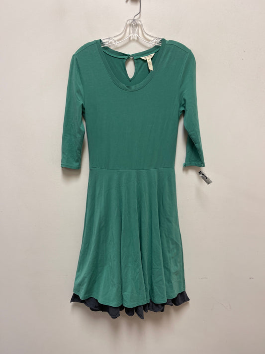 Dress Casual Short By Matilda Jane In Green, Size: Xs