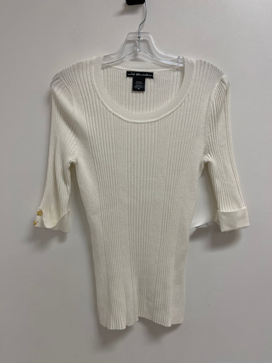 Top Short Sleeve By United States Sweaters In White, Size: M