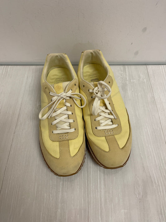 Shoes Sneakers By Sperry In Yellow, Size: 9.5