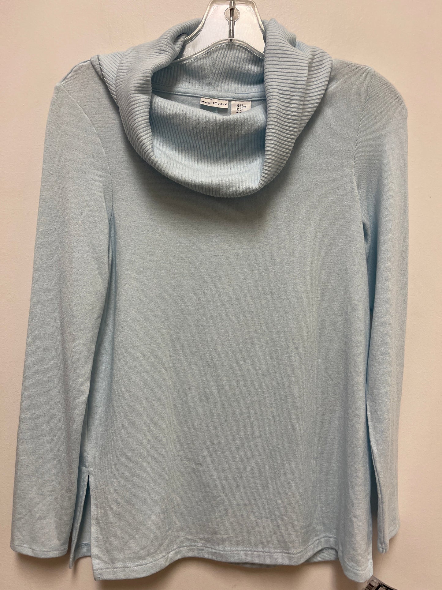 Top Long Sleeve By Max Studio In Blue, Size: Xs