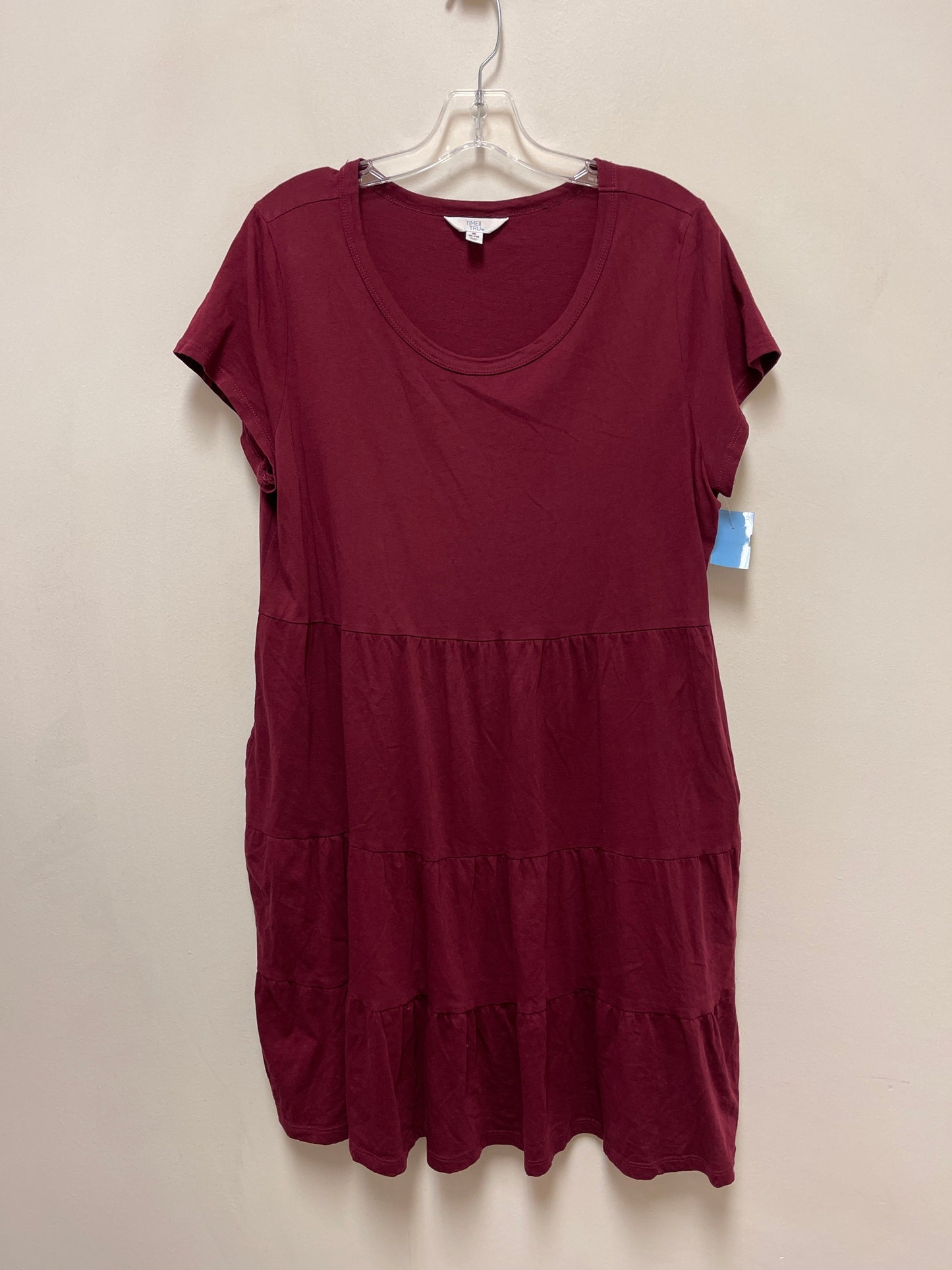 Dress Casual Short By Time And Tru In Red, Size: M